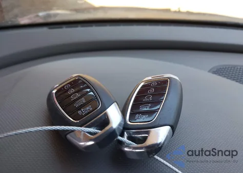 2021 Hyundai Elantra Sel from USA, damaged, VIN 5NPLM4AG6MH044064